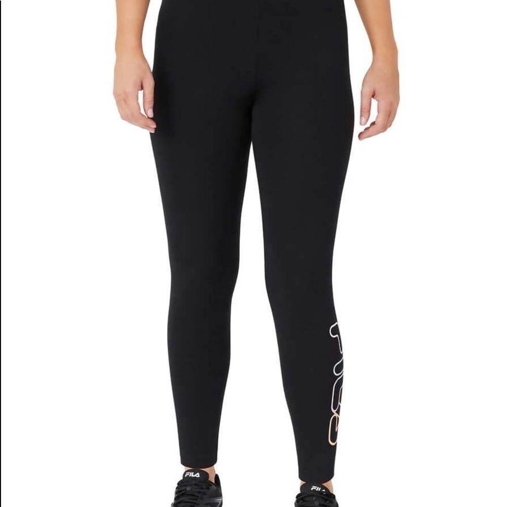 Woman’s FILA Leggings